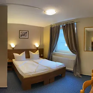 *** Otel Ansbach Am Kadewe Almanya
