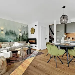 https://cblue-seeblick-kamin-wallbox-natur.hamburg-hotels-de.com